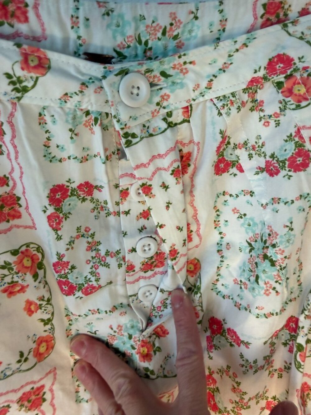 Free People Blooming Lace Shorts- 14- White/Pink/Boho- MSRP $148 - Picture 7 of 14